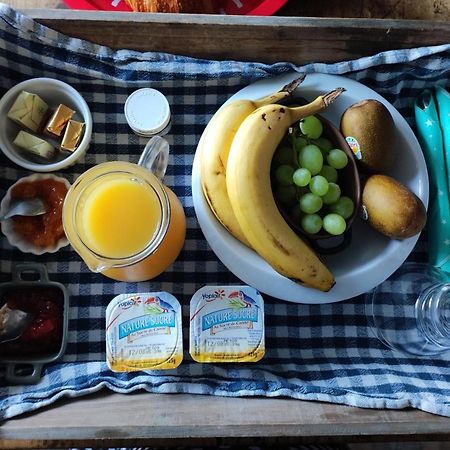 La Cagouille Acomodação com café da manhã Mauze-sur-le-Mignon Exterior foto